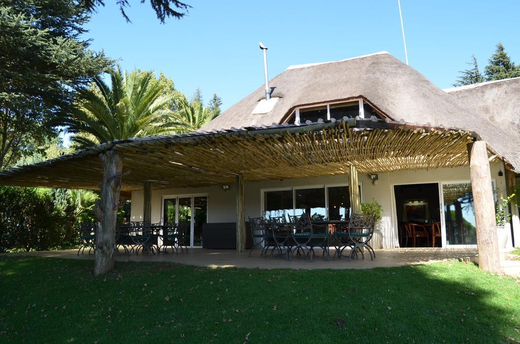 Highveld Splendour Boutique Bed And Breakfast แอร์เมอโล ภายนอก รูปภาพ